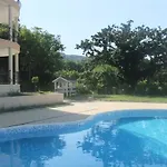 South * Obzor